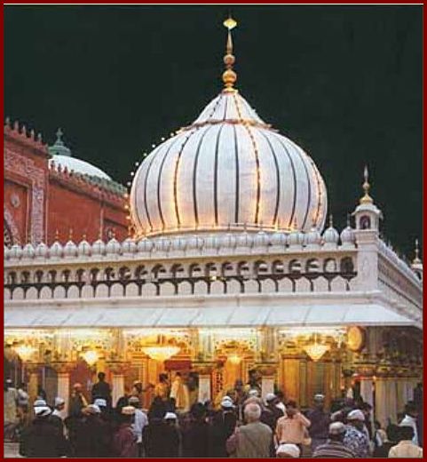 Shrine of Hazrat Khwaja Nizamuddin Auliya R.A